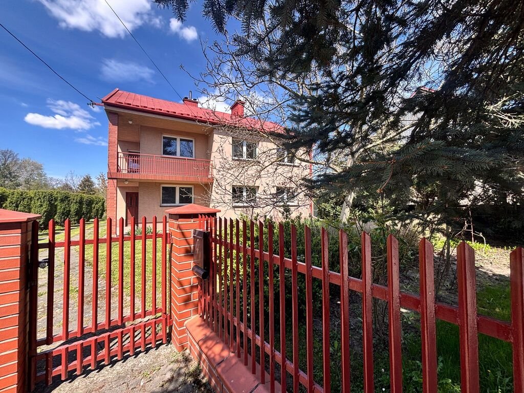 Sprzedam dom 120 m² z dużą działką w Żabnie - idealny dla rodzin Żabno  120m2 Foto 1