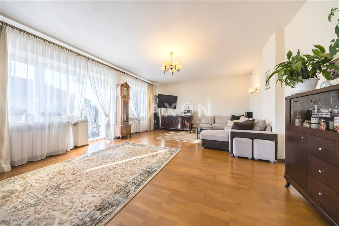 Na wynajem przestronny lokal usługowy 120 m² w Markach z dużym potencjałem: Marki: al. Marszałka Józefa Piłsudskiego