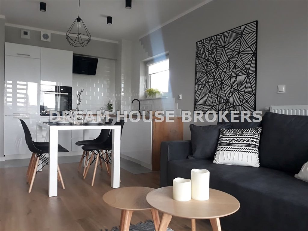Nowoczesne 3-pokojowe mieszkanie 60 m² - garaż i komórka Rzeszów, Słocina, Paderewskiego  60m2 Foto 1