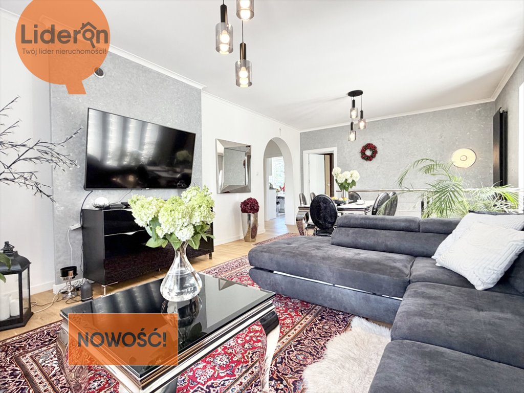Do sprzedania przestronny dom bliźniak 304 m² w Łasku-Kolumnie Łask, Kolumna, Mikołaja Kopernika  395m2 Foto 1
