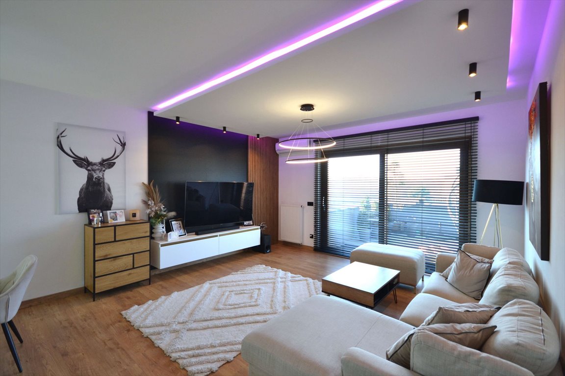 Mieszkanie czteropokojowe  na sprzedaż Częstochowa, Częstochówka-Parkitka  149m2 Foto 1