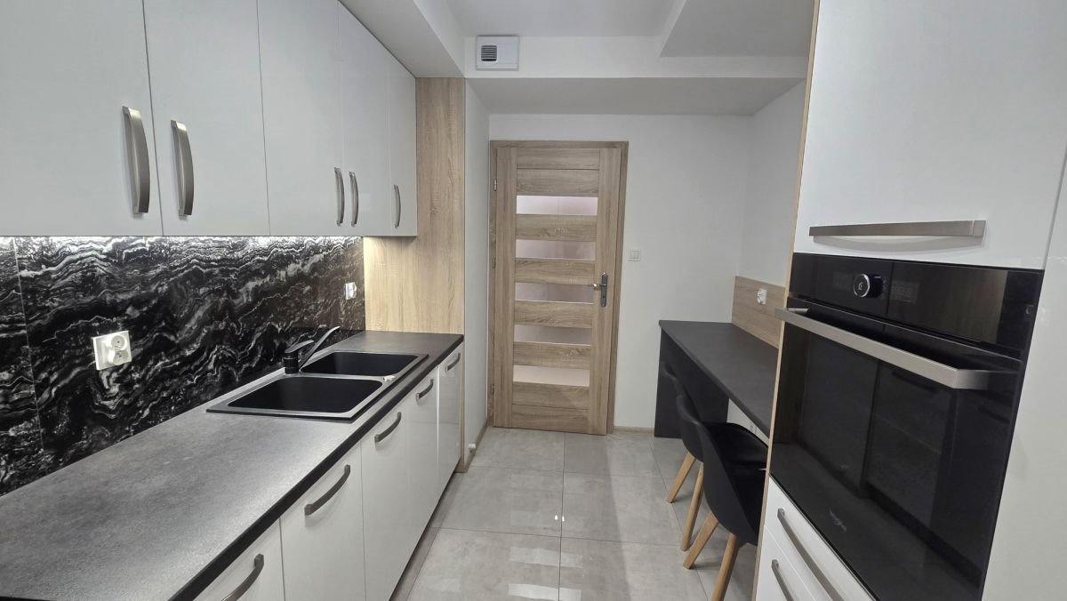 Mieszkanie dwupokojowe na sprzedaż Rzeszów, Czudecka  45m2 Foto 1