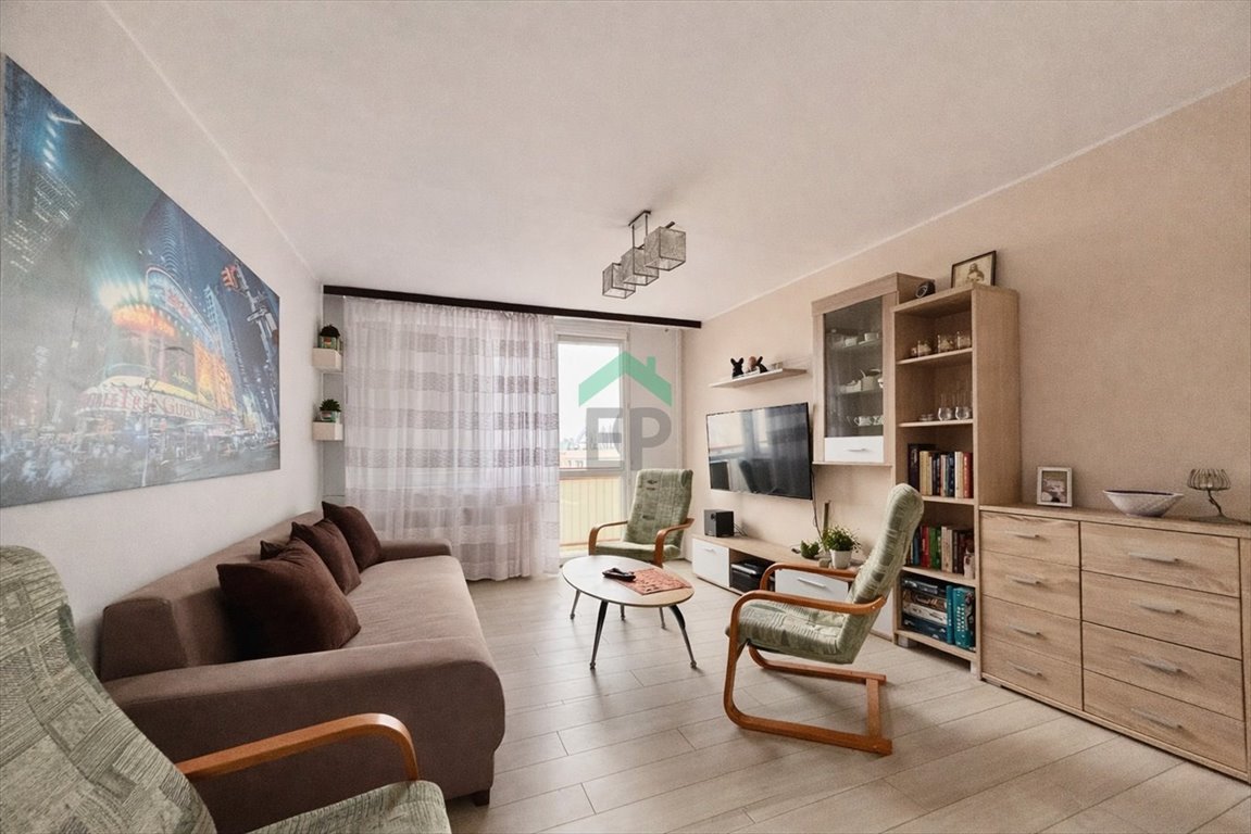 Dwupokojowe mieszkanie z balkonem, parking i zielone podwórko Częstochowa, Północ  52m2 Foto 1