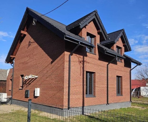 Dom z dużym potencjałem i stodołą 148 m² w Świerklańcu Świerklaniec  130m2 Foto 1