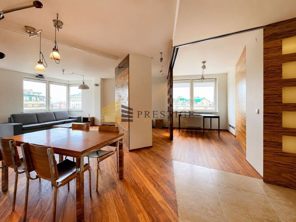 Przestronne 108 m² apartament w Woli (garaże, gym, ochrona) Warszawa, Wola, Skwer kard. Stefana Wyszyńskiego  108m2 Foto 1