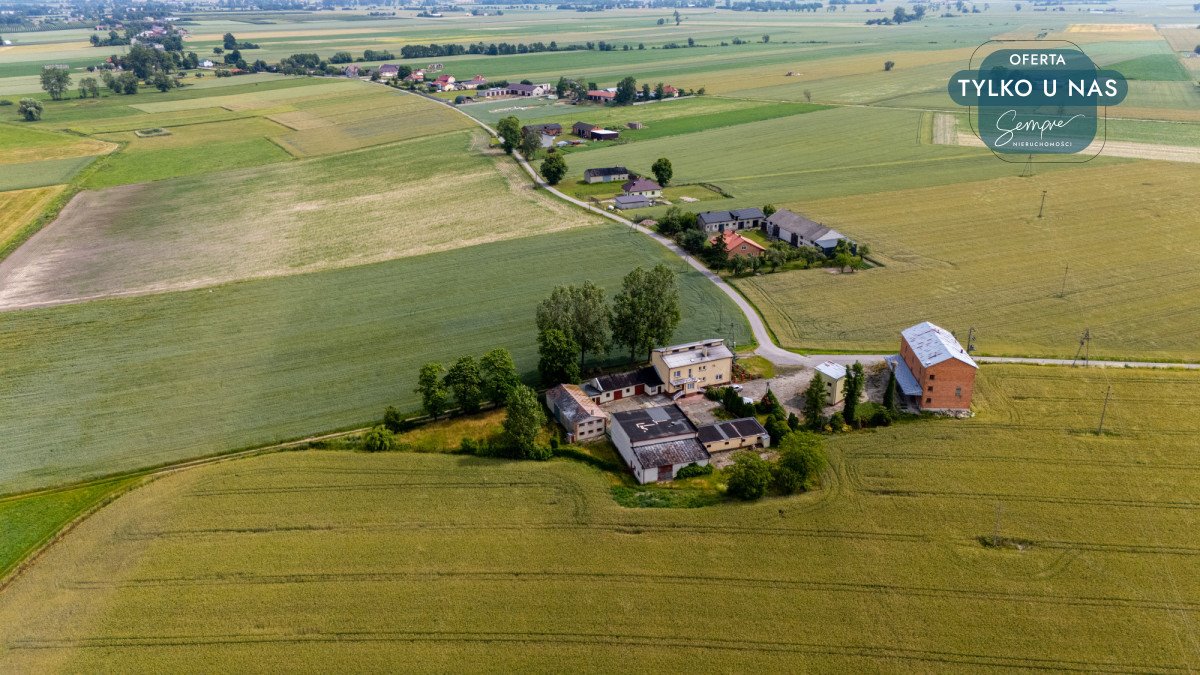Unikalna nieruchomość 44 000 m² z młynem i domem Marcinów  44 000m2 Foto 1