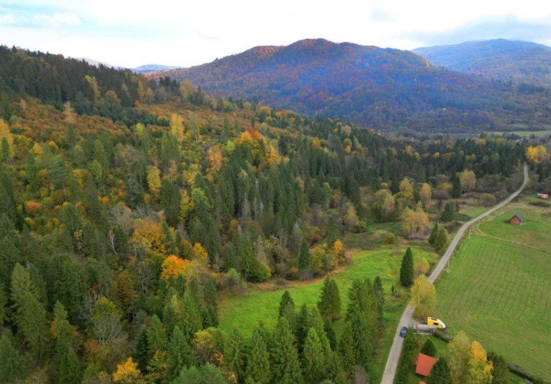 Działka budowlana z widokiem na Bieszczady, prąd, dojazd asfaltowy Kalnica, gm. Cisna, koło Wetliny  5 000m2 Foto 1