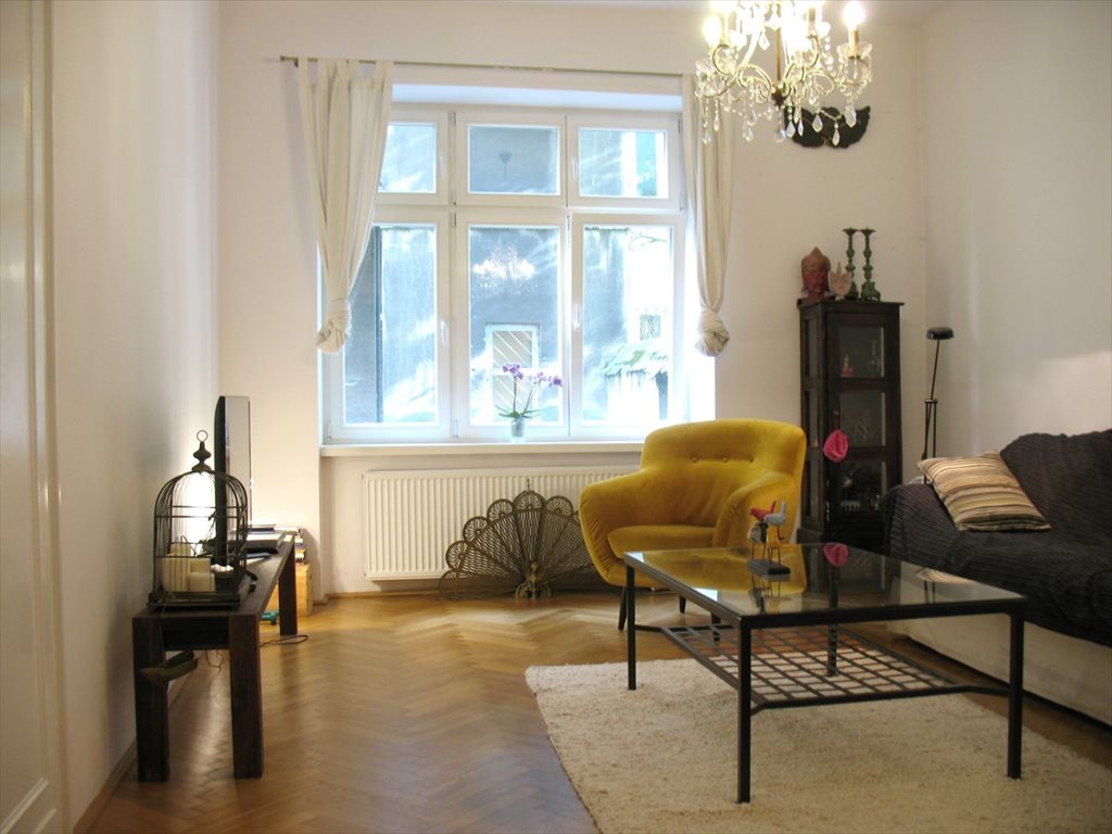 Pokój na wynajem Kraków, Stare Miasto, Batorego 20m2 Foto 1 Pokój na wynajem Kraków, Stare Miasto, Batorego 20m2 Foto 1