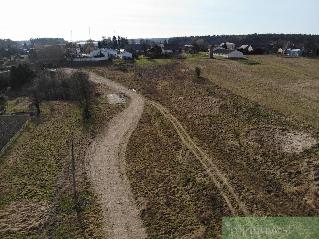 Działka budowlana 869 m2 w Motaniuc z warunkami zabudowy Motaniec  869m2 Foto 1