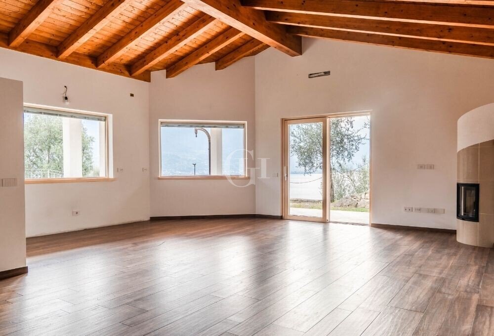 Ekskluzywna willa z panoramicznym widokiem nad jeziorem Garda Włochy, Limone sul Garda  179m2 Foto 1