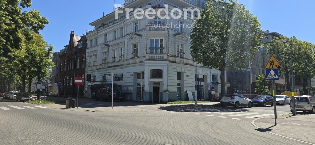 Lokal użytkowy na sprzedaż Kołobrzeg, Pomorska  38m2 Foto 1