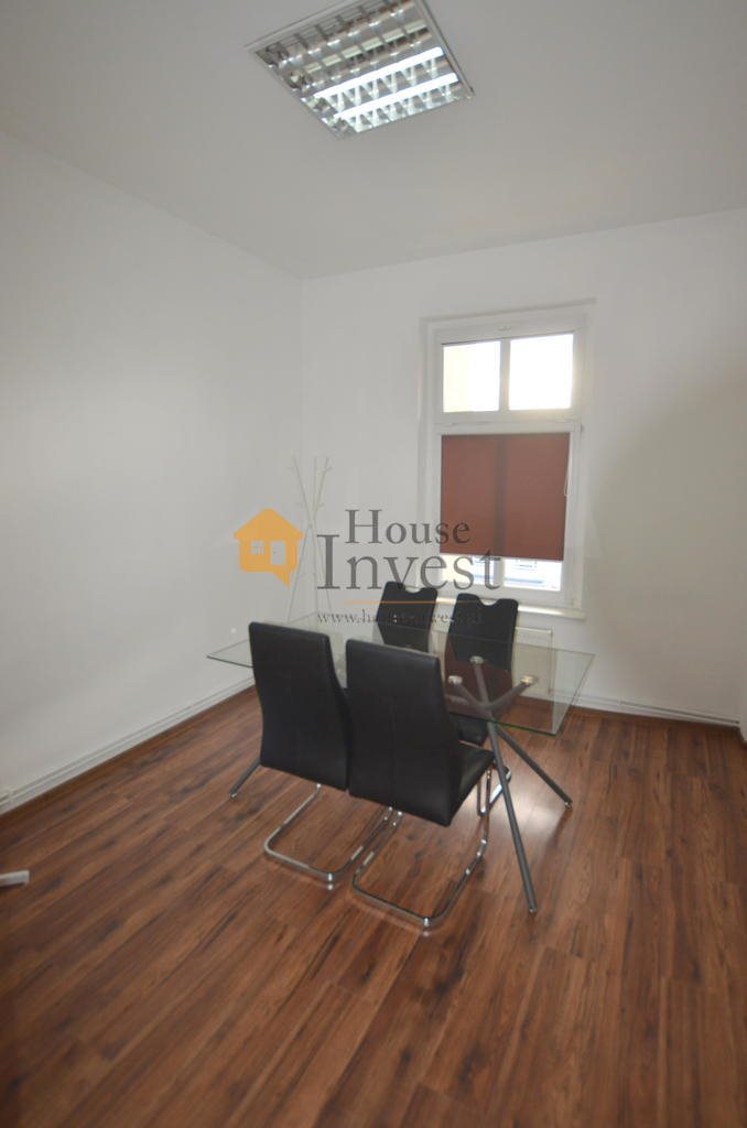 Biuro 11 m² w centrum Legnicy, klimatyzacja i światłowód Legnica, Wjazdowa  11m2 Foto 1