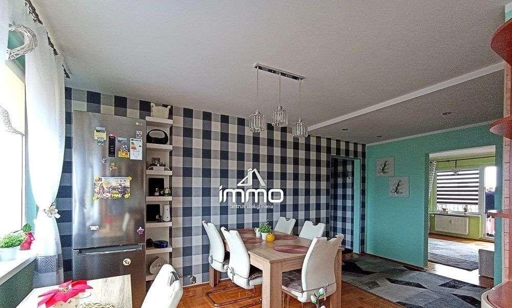 Mieszkanie trzypokojowe na sprzedaż Oleśnica, Sucharskiego  72m2 Foto 3