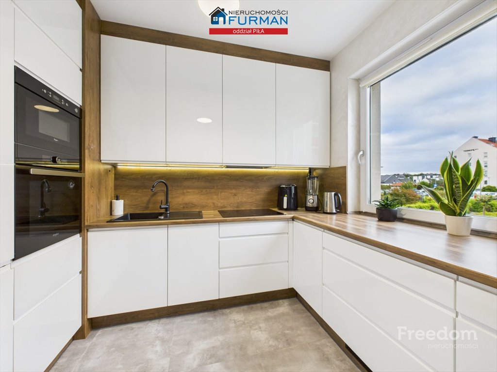 Mieszkanie dwupokojowe na sprzedaż Piła, Zielona Dolina  52m2 Foto 1