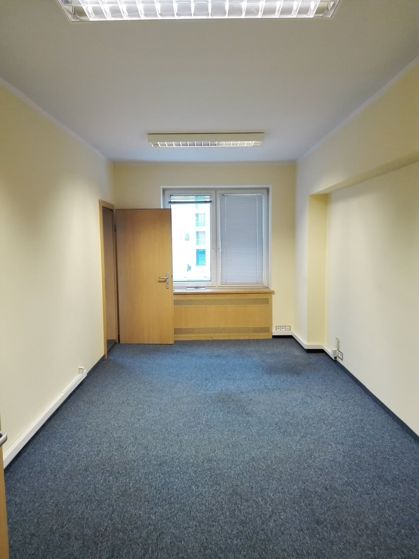 Lokal użytkowy na wynajem Wrocław, Fabryczna, Legnicka 62 25m2 Foto 1 Lokal użytkowy na wynajem Wrocław, Fabryczna, Legnicka 62 25m2 Foto 1