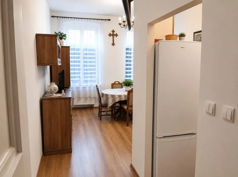 Wrocław, Stare Miasto, 44 m2, ciche, z ogrzewaniem miejskim Wrocław, Stare Miasto, Plac Zgody  44m2 Foto 1