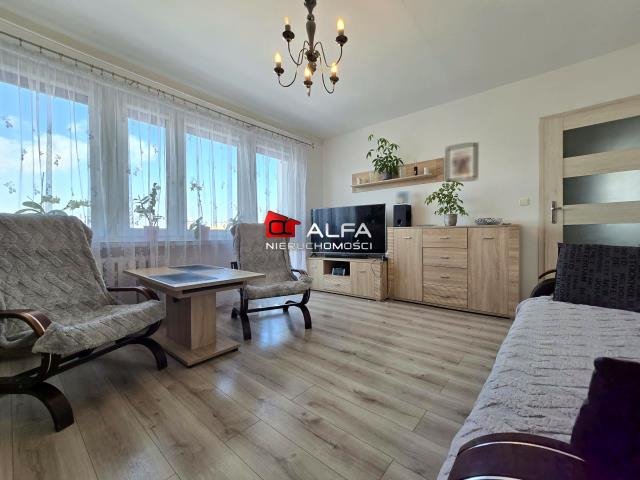 Mieszkanie trzypokojowe na sprzedaż Świdnica  63m2 Foto 1