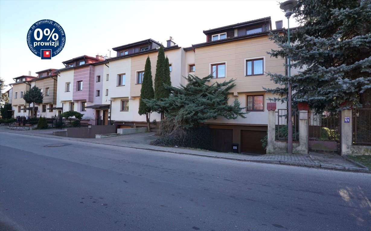 Dom szeregowy 190 m2 z garażem i ogrodem w Piotrkowie Piotrków Trybunalski, Centrum, Wiślana  190m2 Foto 1