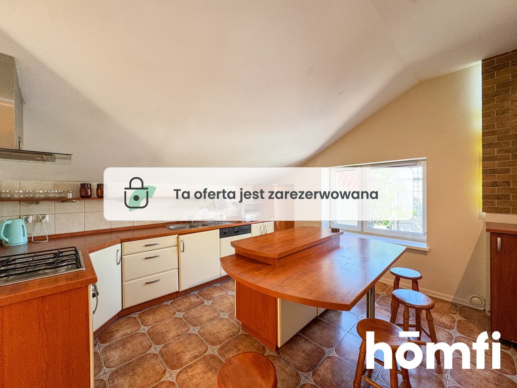 Przestronne poddasze 38 m² w centrum Kielc. Komfort i funkcjonalność. Kielce, Centrum, Piotrkowska  38m2 Foto 1