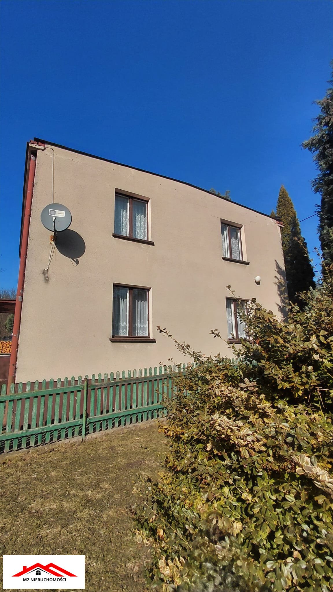 Urokliwy dom z dużą działką i garażem w Górznie Górzno, Górzno  105m2 Foto 1