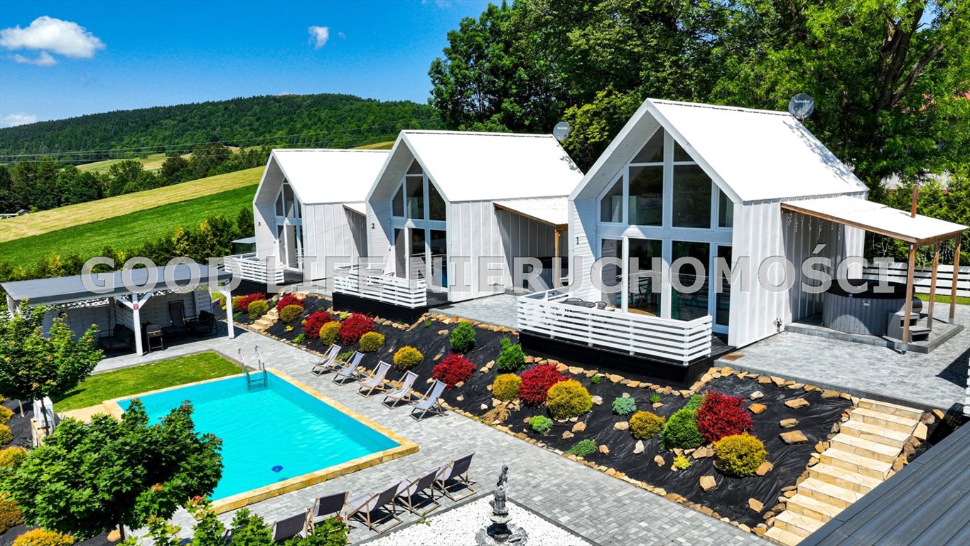 Lokal użytkowy na sprzedaż Paszowa  210m2 Foto 1