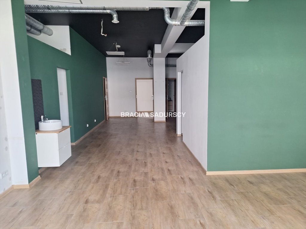 Przestronny lokal 109 m² z dużą salą i ogródkiem Kraków, Grzegórzki, Dąbie, Dąbska  109m2 Foto 1