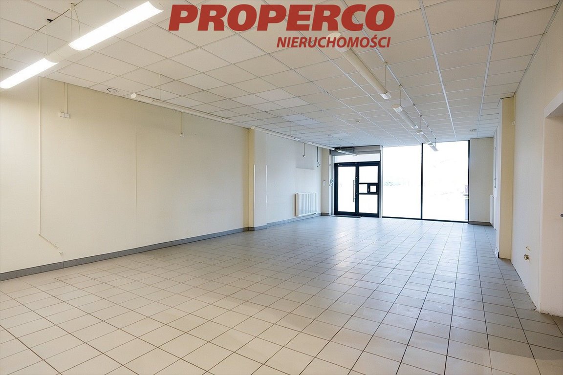 Przestronny lokal usługowy 171 m² w centrum Kielc z dużymi witrynami Kielce, Centrum, Warszawska  171m2 Foto 1