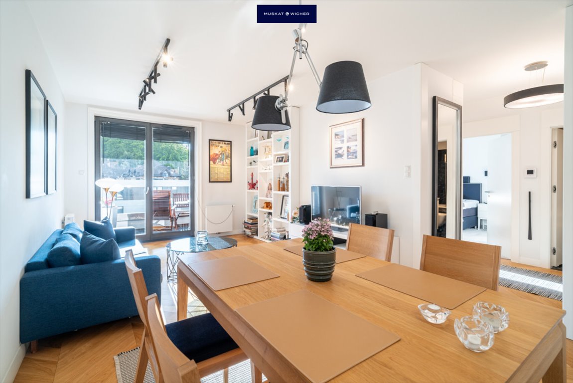 Nowoczesny 2-pokojowy apartament z dużym balkonem i pięknym widokiem Gdynia, Śródmieście, Bydgoska  54m2 Foto 1