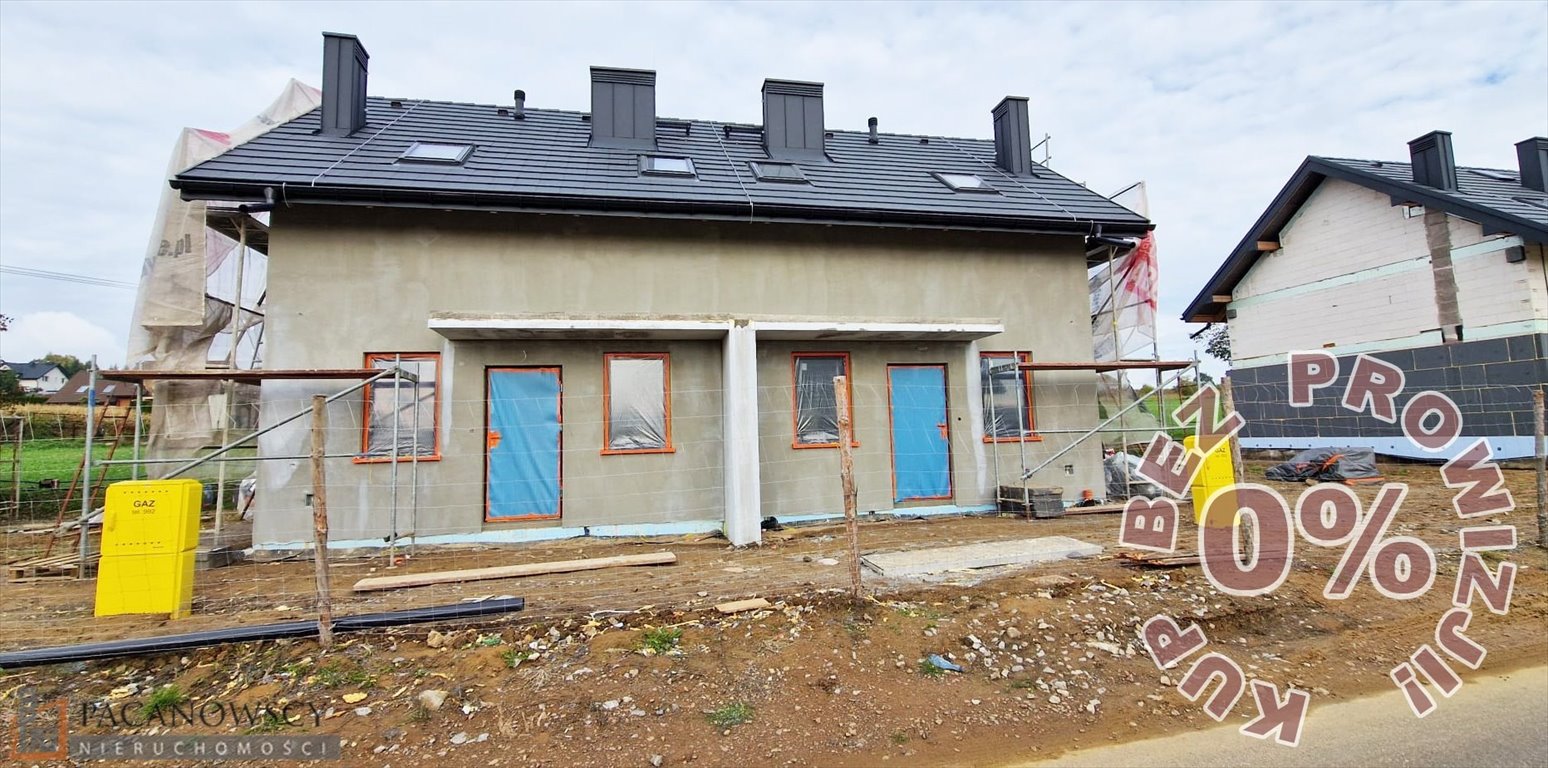 Mieszkanie czteropokojowe  na sprzedaż Bębło  65m2 Foto 1