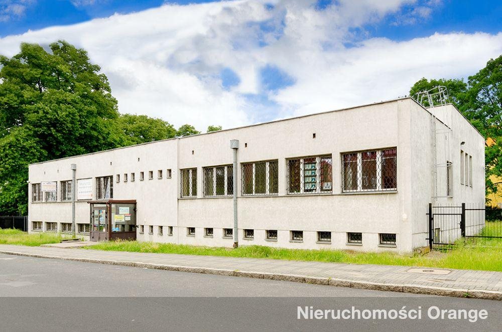 Zapraszam do obejrzenia nowoczesnego obiektu biurowo-usługowego w centrum Sulęcina: Sulęcin Sulęcin: ul. Kilińskiego