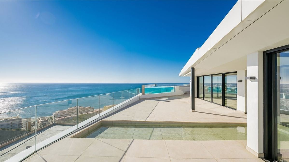Penthouse z panoramicznym widokiem na morze w El Higuerón Hiszpania, El Higuerón, El Higuerón, Fuengirola, Málaga  452m2 Foto 1