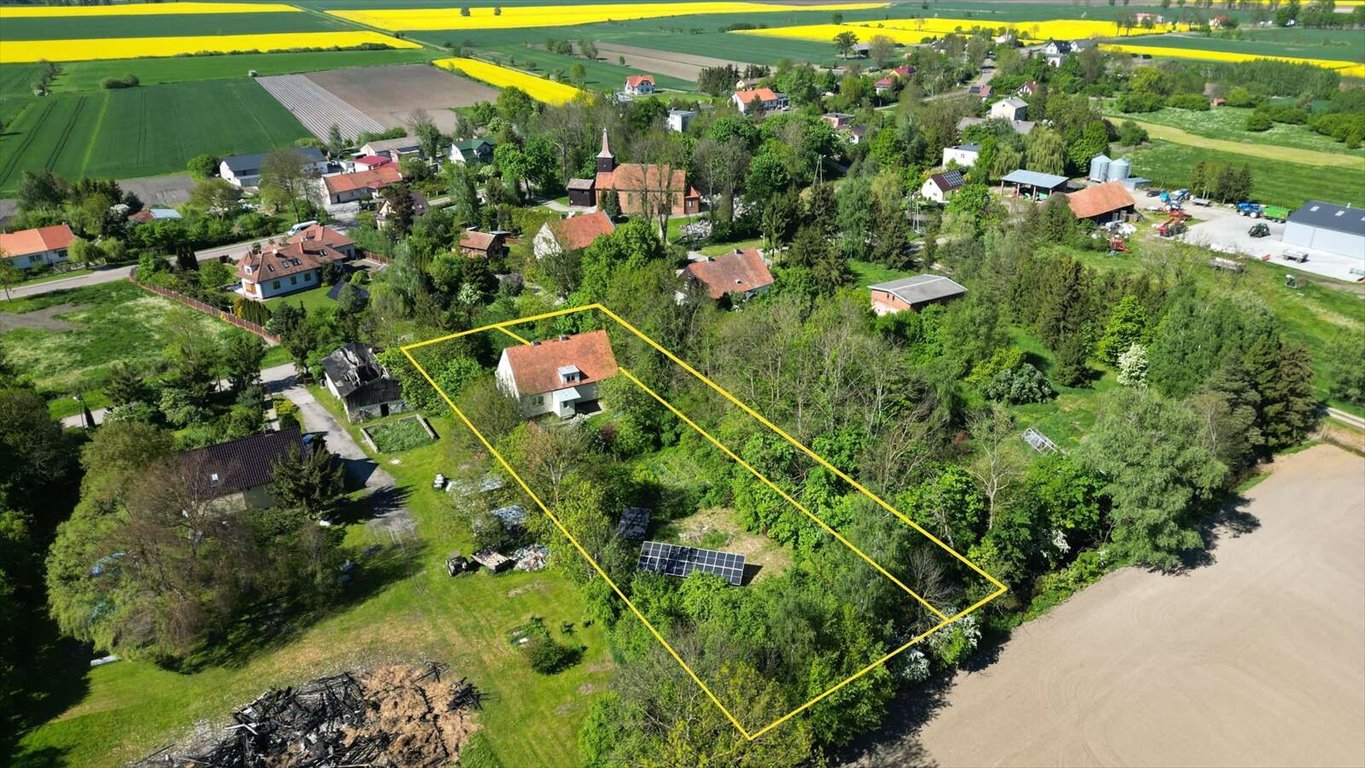 Na sprzedaż urokliwy dom z dużą działką i fotowoltaiką Lasowice Wielkie  210m2 Foto 1
