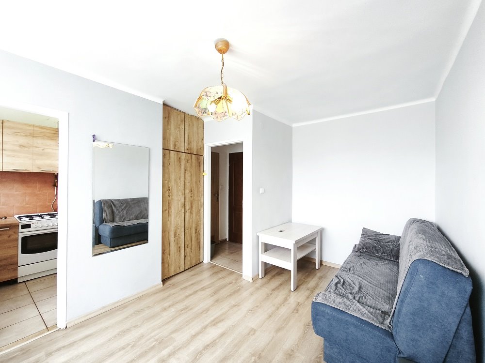 Kawalerka na sprzedaż Świerklany, Spacerowa  23m2 Foto 1