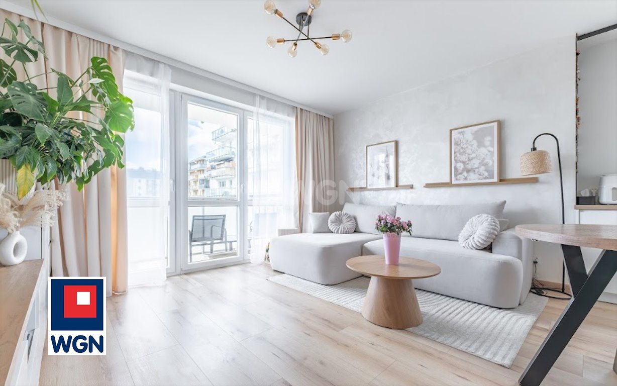Stylowe 3-pokojowe mieszkanie 60 m2 - wysoki standard i winda Gdańsk, Niepołomicka  60m2 Foto 1