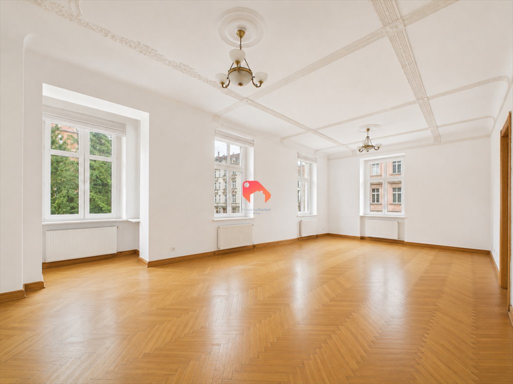 Wyjątkowe 3-pokojowe mieszkanie w odrestaurowanej kamienicy w centrum Bydgoszczy Bydgoszcz, Centrum, ks. Augustyna Kordeckiego  129m2 Foto 1
