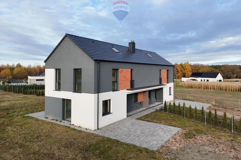 Dom na sprzedaż Cerekwica, Stawna  116m2 Foto 1