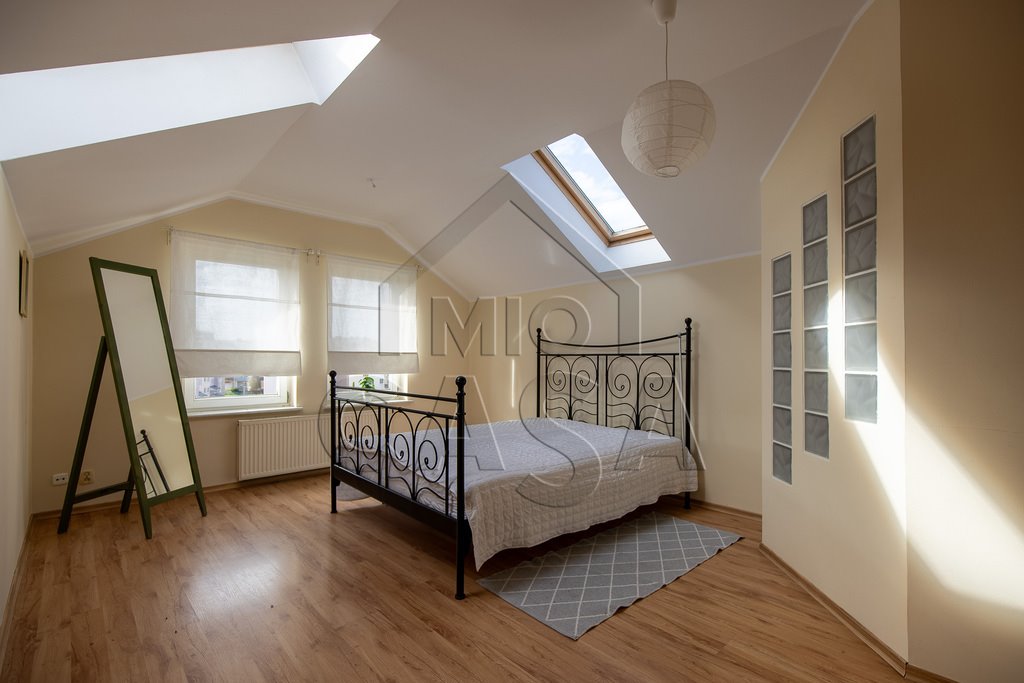 Sprzedam 2-poziomowe mieszkanie 60 m² z dużym balkonem w Gdańsku Gdańsk, Ujeścisko, Jeleniogórska  60m2 Foto 1