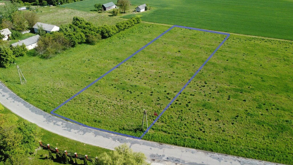 Atrakcyjna działka budowlana 2601 m2 z mediami w Wojszynie Wojszyn  2 601m2 Foto 1