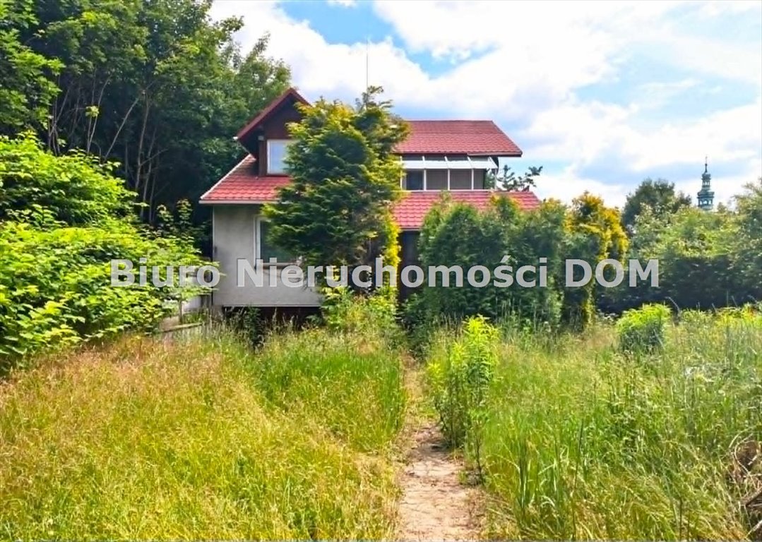 Przestronny dom 274 m² z sauną i garażem w Podjasnogórskiej Częstochowa, Podjasnogórska  290m2 Foto 1