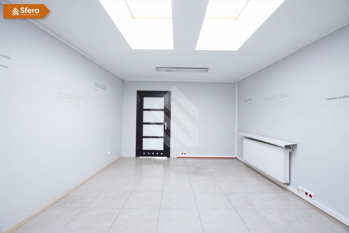 Na wynajem przestronny lokal biurowo-usługowy 63,93 m² z parkingiem Bydgoszcz, Bartodzieje  64m2 Foto 1