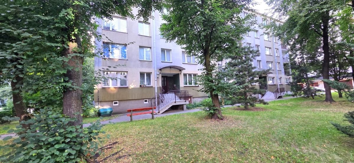 Na sprzedaż mieszkanie 26,5 m² z balkonem w Katowicach Katowice, Koszutka  26m2 Foto 1