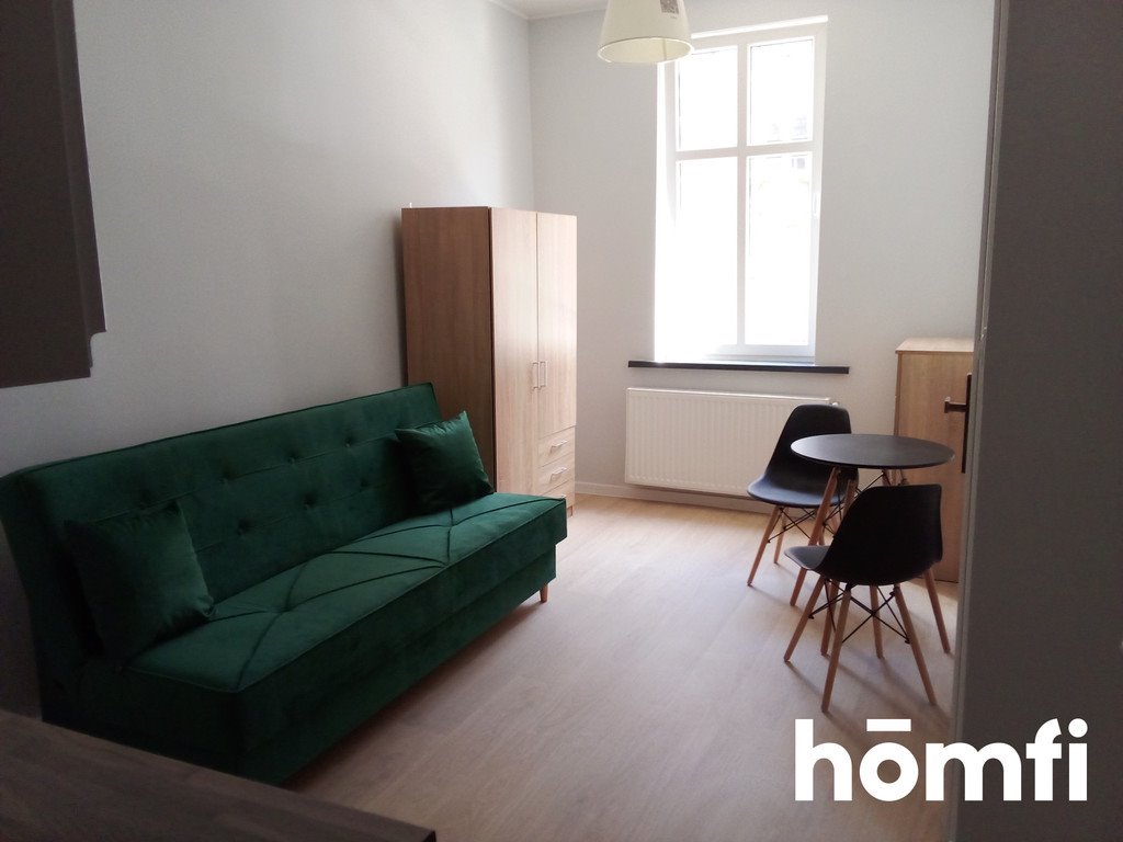 Inwestycja 100 m² z 4 lokalami, dochód 6 tys. zł Chorzów, Centrum, Powstańców  100m2 Foto 1