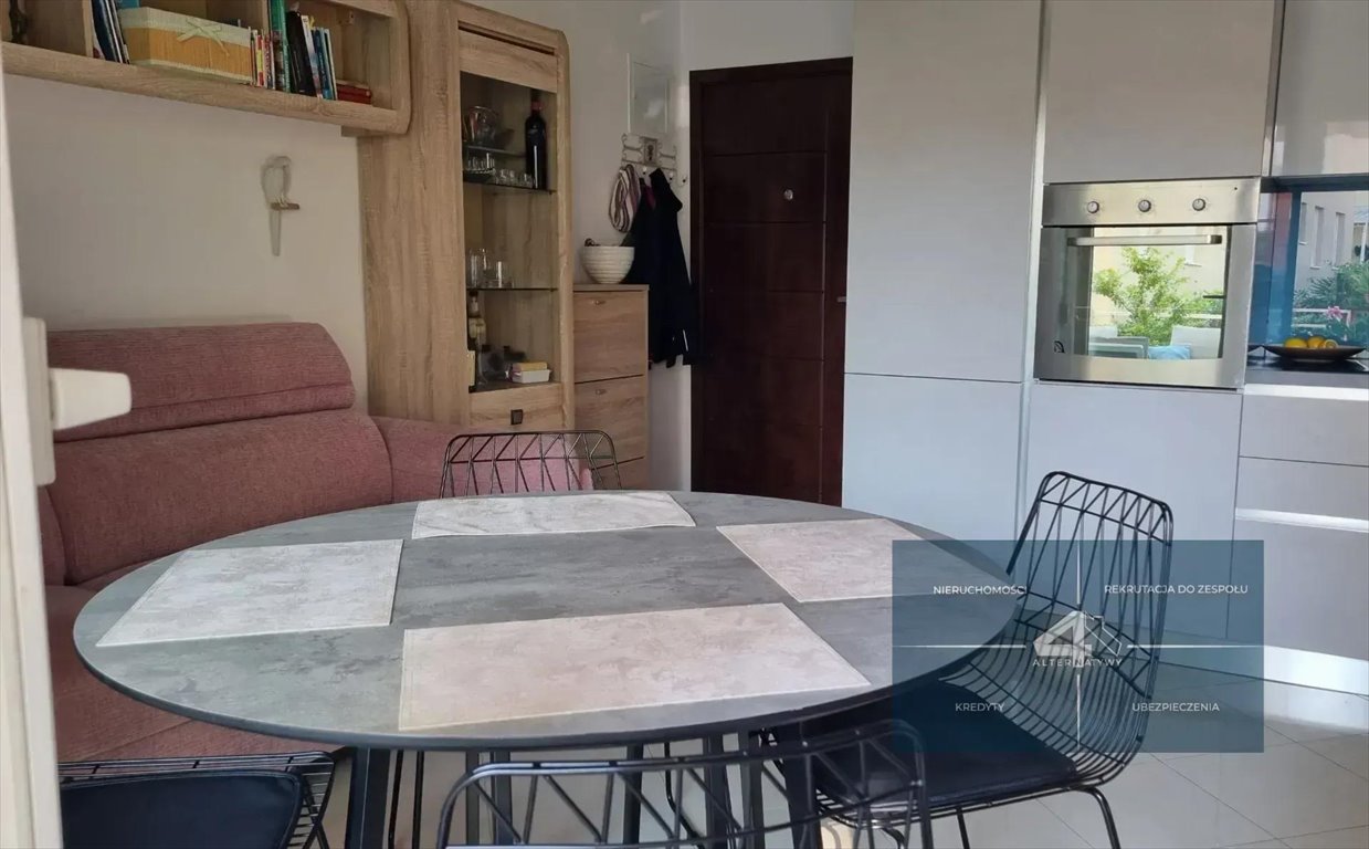 Mieszkanie dwupokojowe na sprzedaż Chorwacja, Vodice  36m2 Foto 2