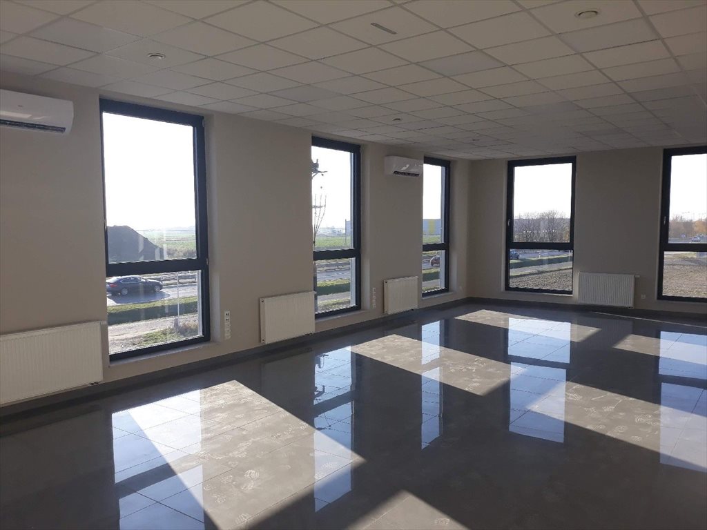 Lokal użytkowy na wynajem Malbork 2 200m2 Foto 1 Lokal użytkowy na wynajem Malbork 2 200m2 Foto 1