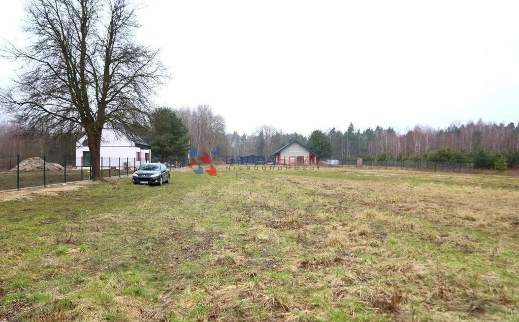 Działka budowlana na sprzedaż Jaroszowa Wola  1 899m2 Foto 1