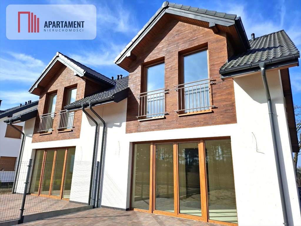 Nowoczesny dom bliźniak z tarasem i garażem, 107 m2, Lisi Ogon Lisi Ogon  107m2 Foto 1