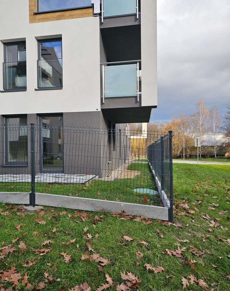 Mieszkanie trzypokojowe na sprzedaż Gorlice, Kapuścińskiego  62m2 Foto 1