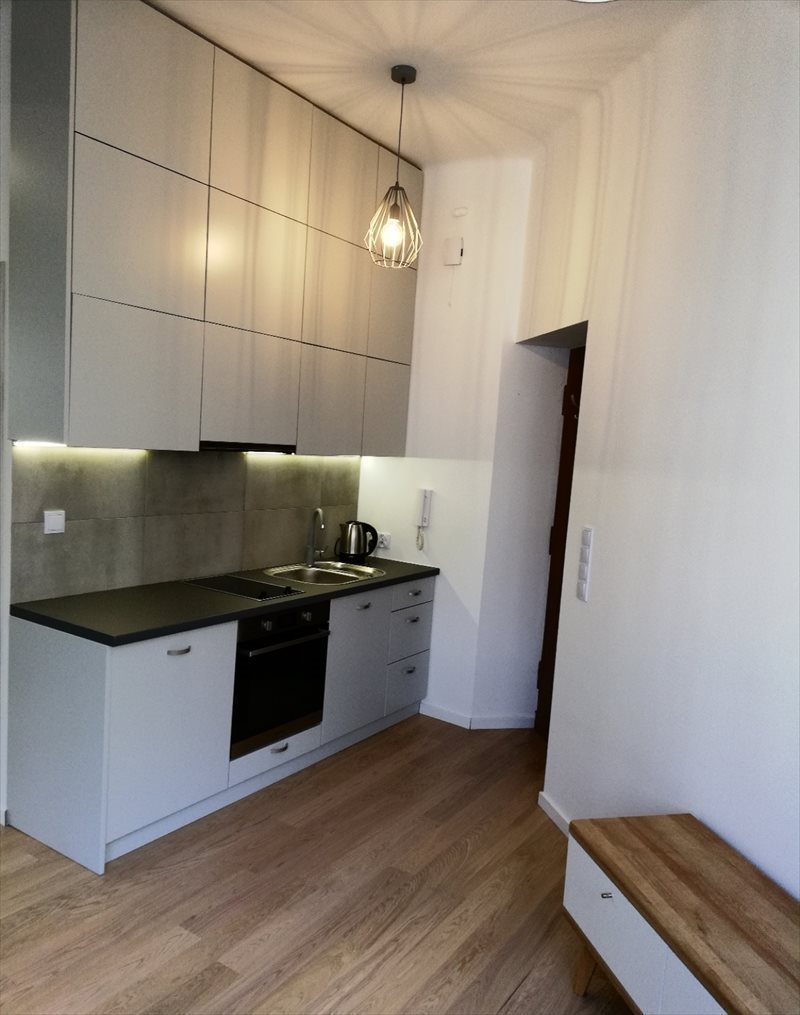 Kawalerka na sprzedaż Warszawa, Śródmieście, Aleja Przyjaciół Aleja Róż  20m2 Foto 3