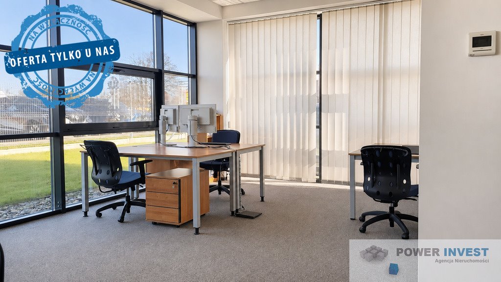 Lokal użytkowy 455 m2 przy lotnisku Balice z open space Balice  455m2 Foto 1