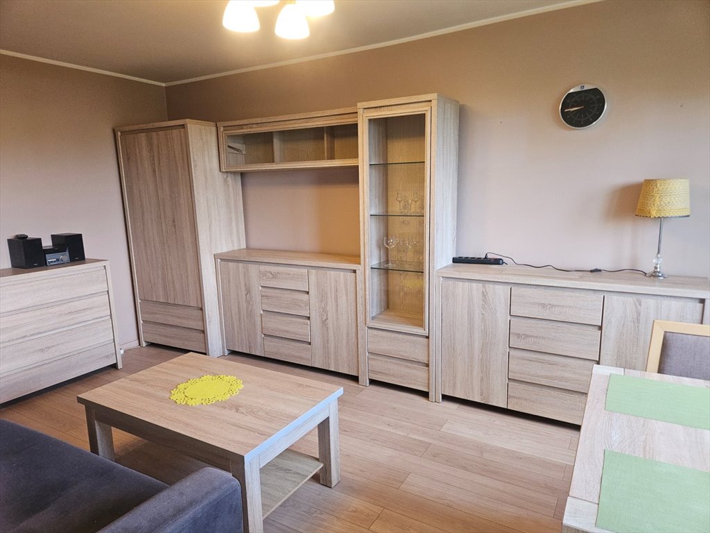 Wyremontowane 2 pokoje z widokiem na Góry Wałbrzyskie Wałbrzych, Piaskowa Góra  40m2 Foto 1